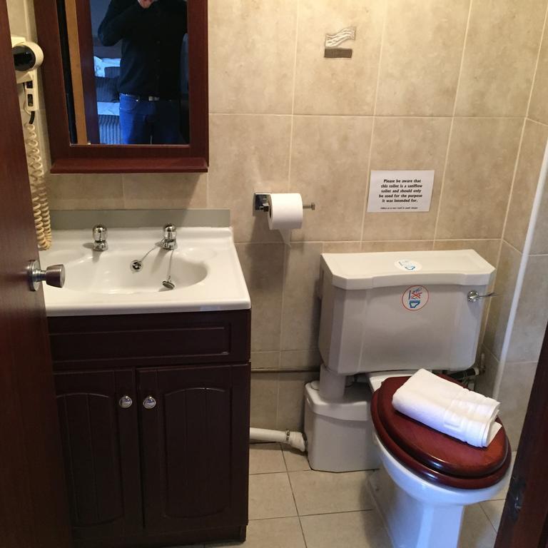 The Fullarton Park Hotel Glasgow Room photo
